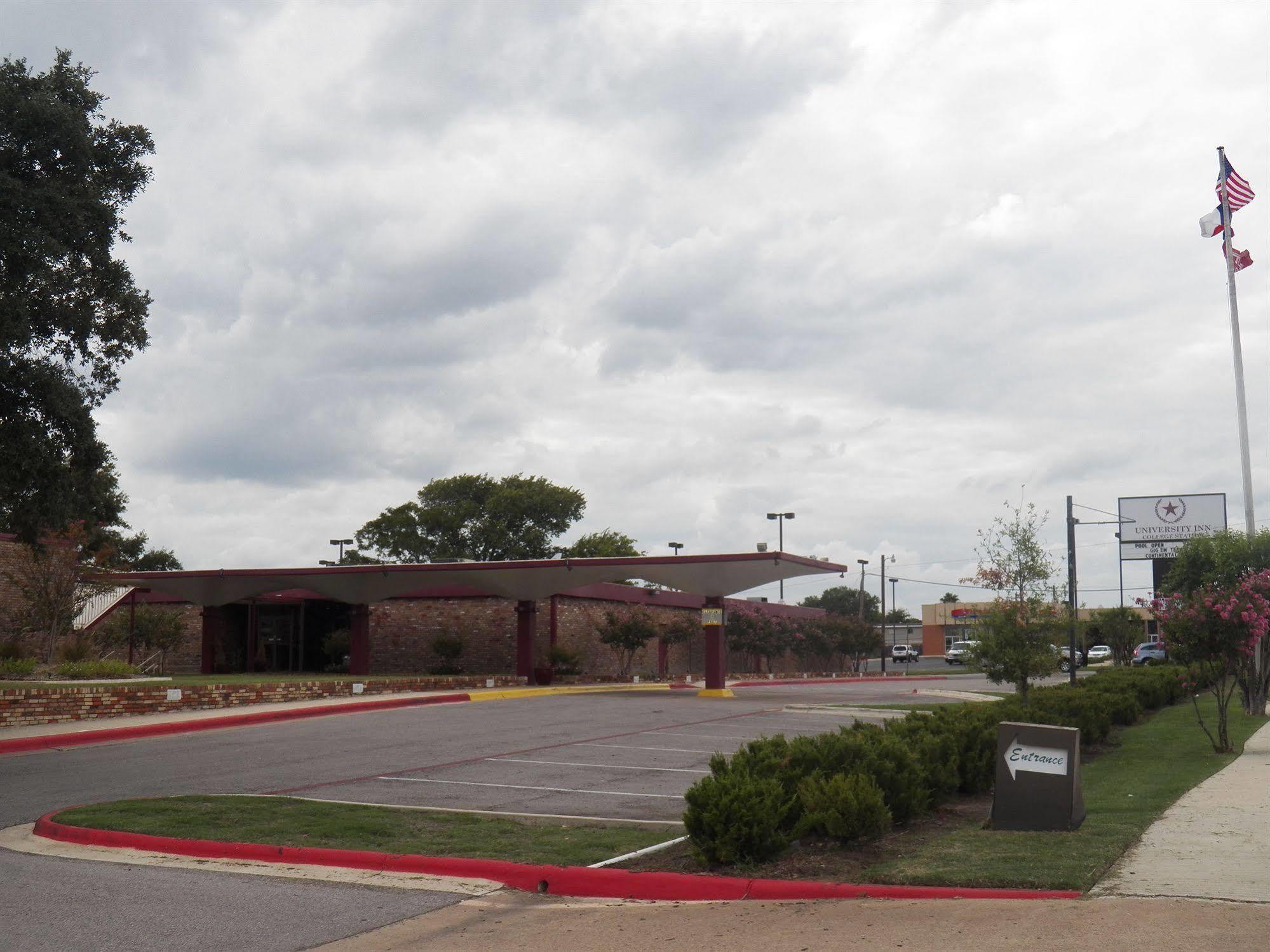 University Inn Bryan Esterno foto