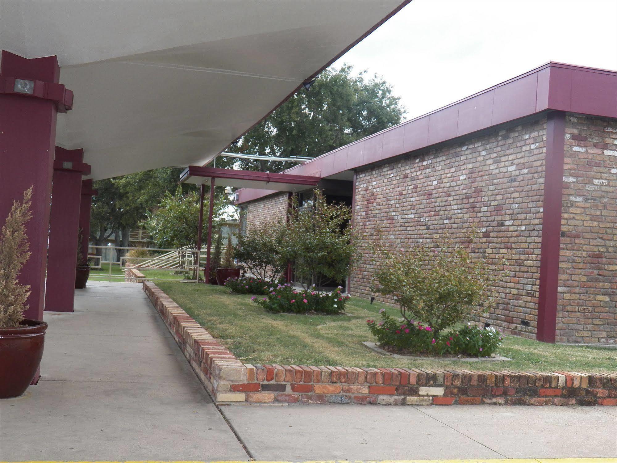 University Inn Bryan Esterno foto